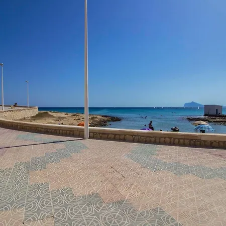 Stunning Frontline Rubino In * Calpe